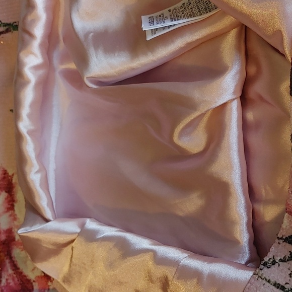 TED BAKER FAWN FLORAL IGUAZU SHORT SLEEVE SEQUIN TOP - Picture 11 of 13